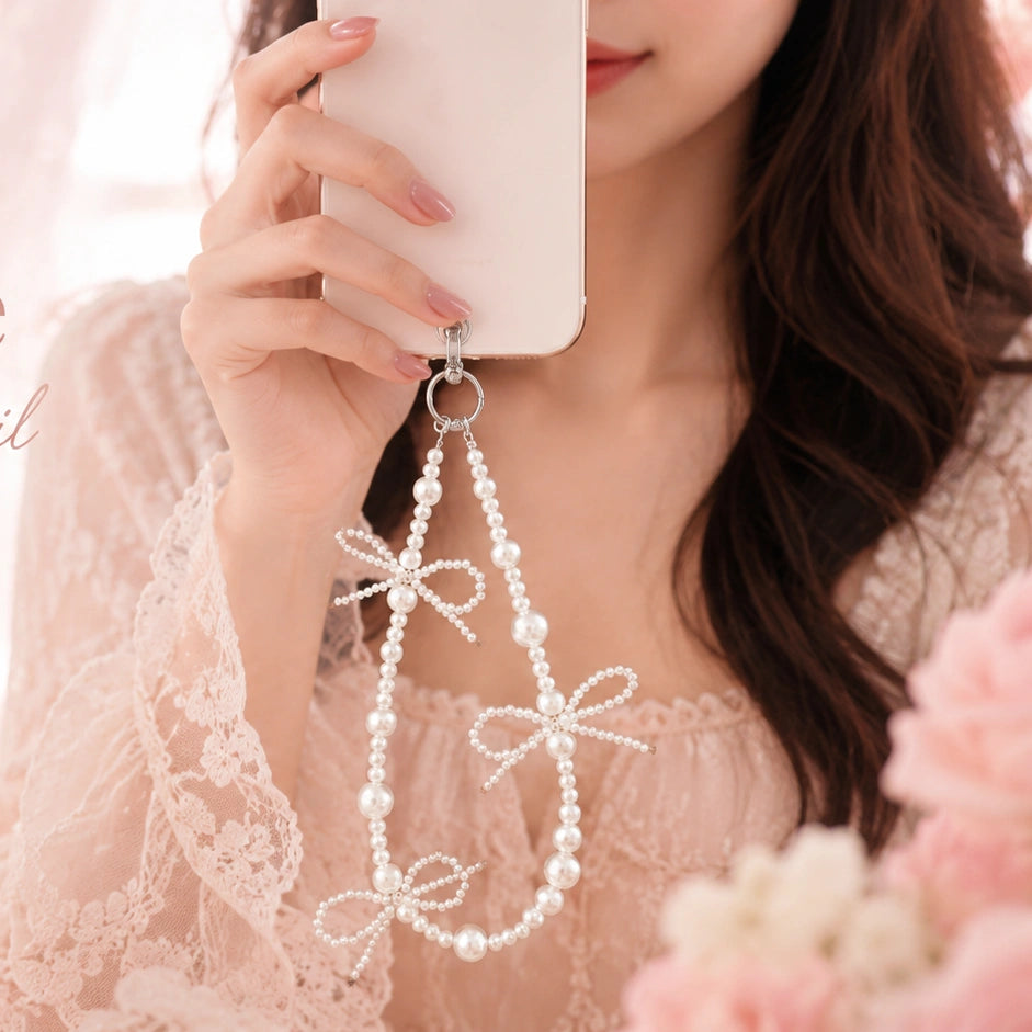 White Bow Bag Charm
